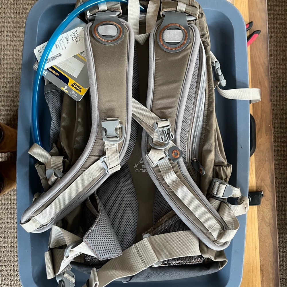 Camelback Helena women’s hydration pack